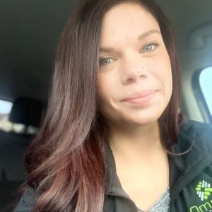 Meet your Posher, Brittany